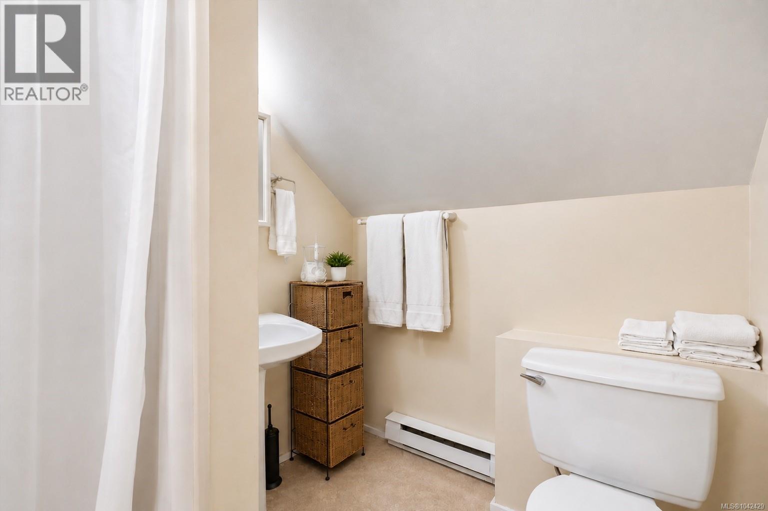 3161 Donald St - 23