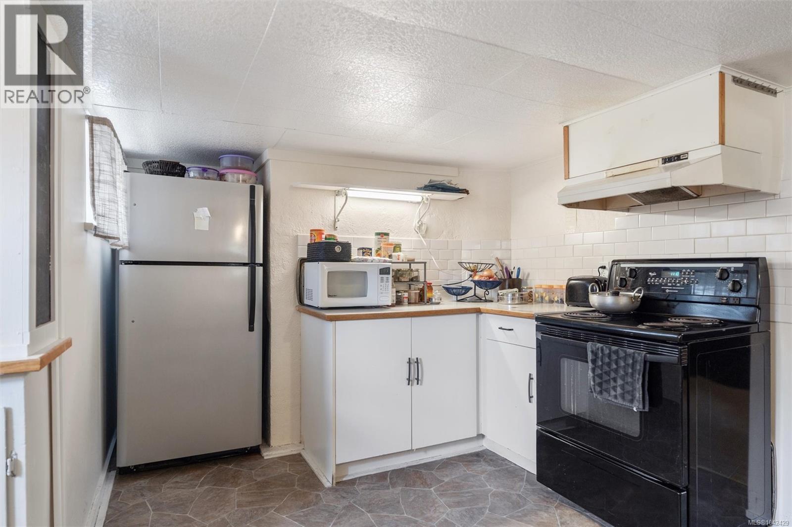 3161 Donald St - 26