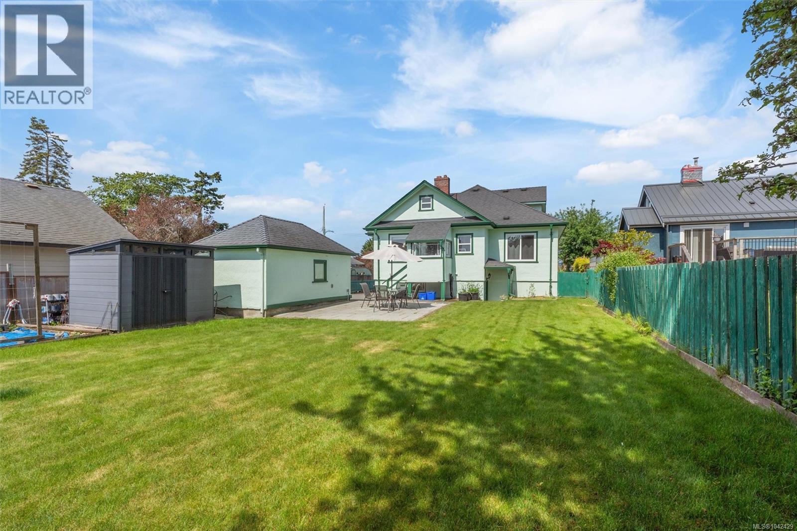 3161 Donald St - 34