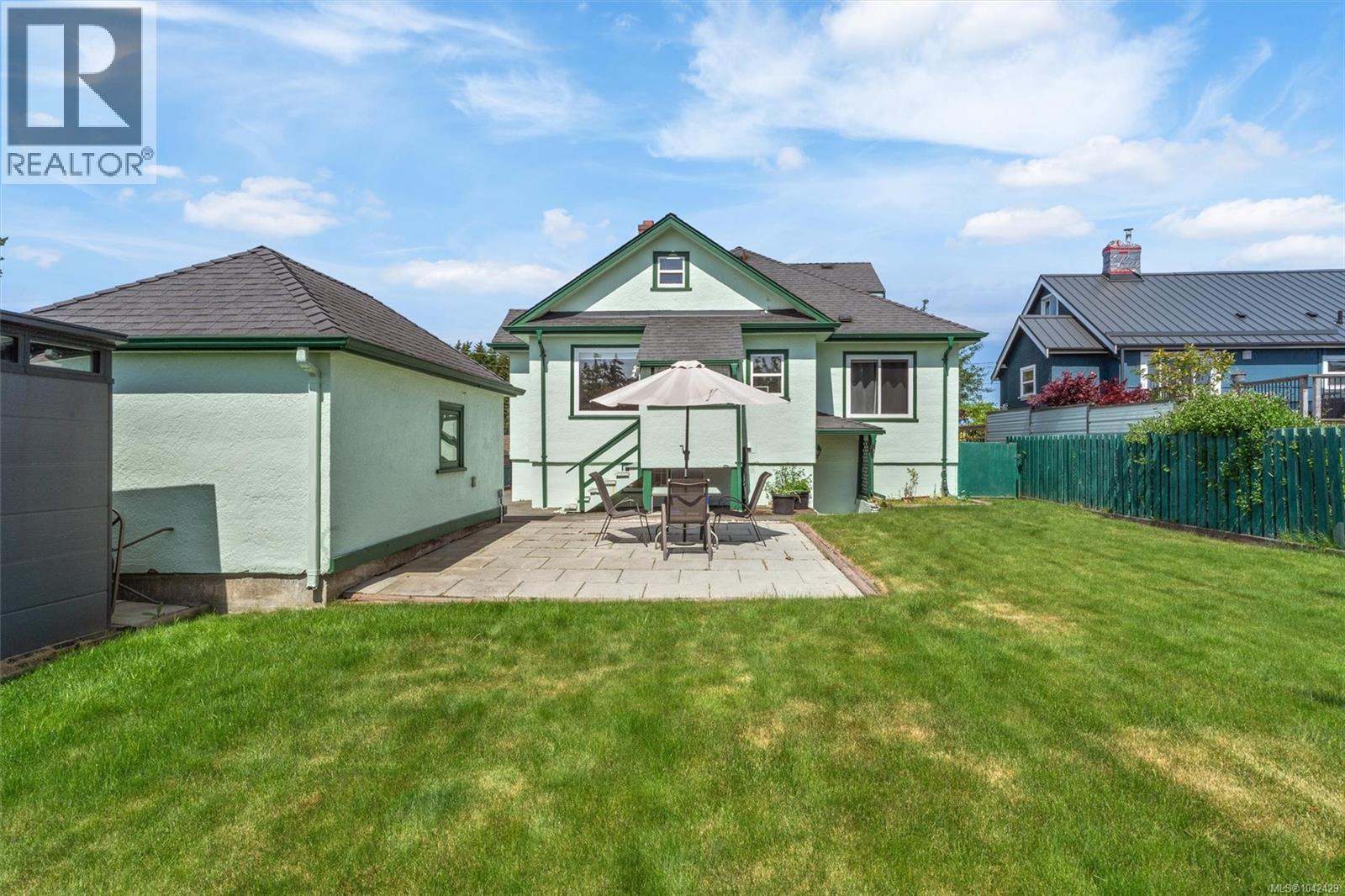 3161 Donald St - 35