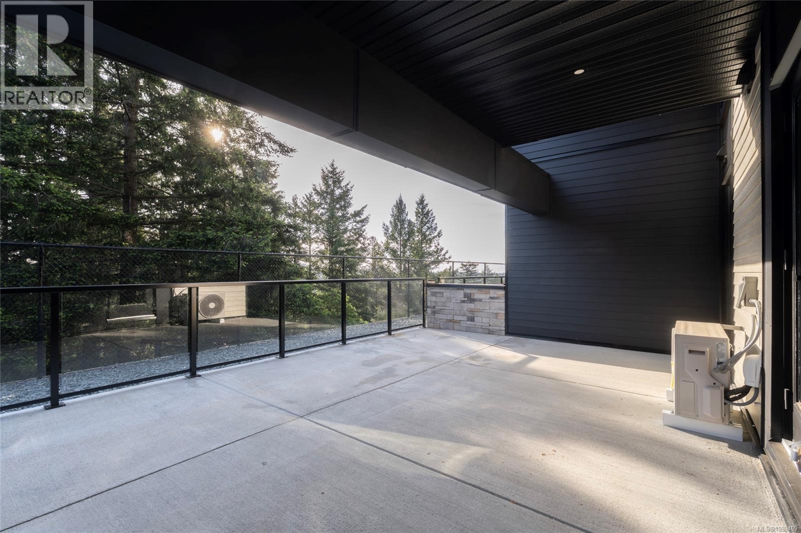 #112 2341 Bear Mountain Pkwy - 27
