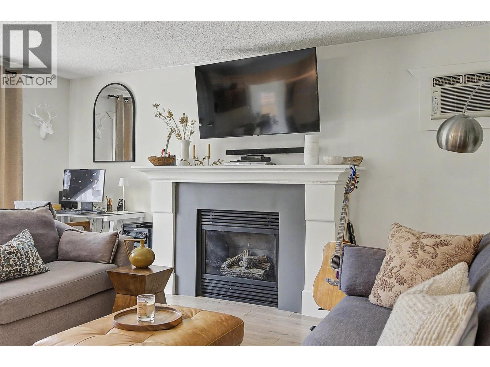 4172 San Clemente Avenue - 12