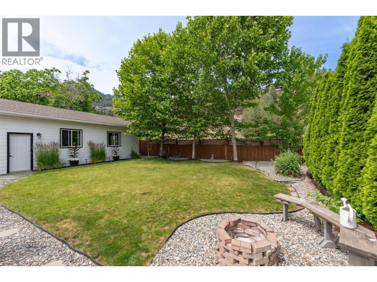 4172 San Clemente Avenue - 44