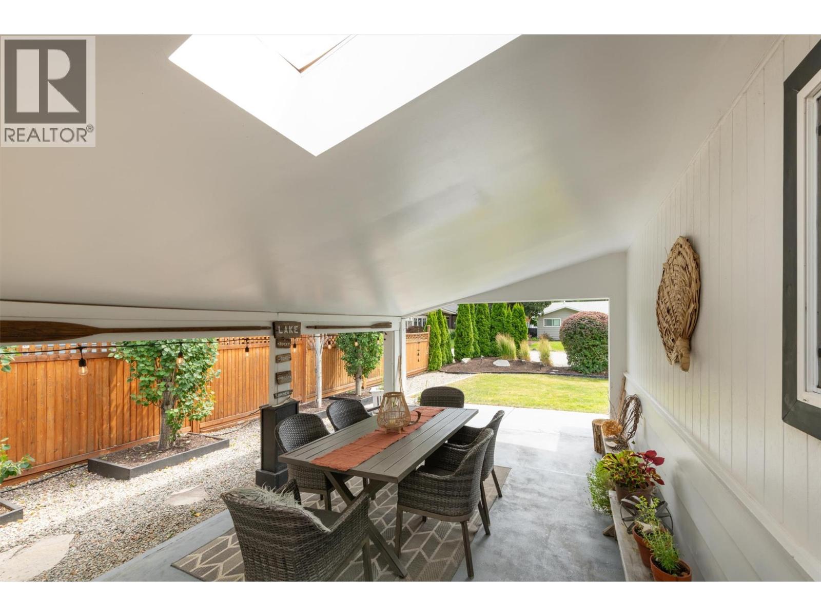 4172 San Clemente Avenue - 41