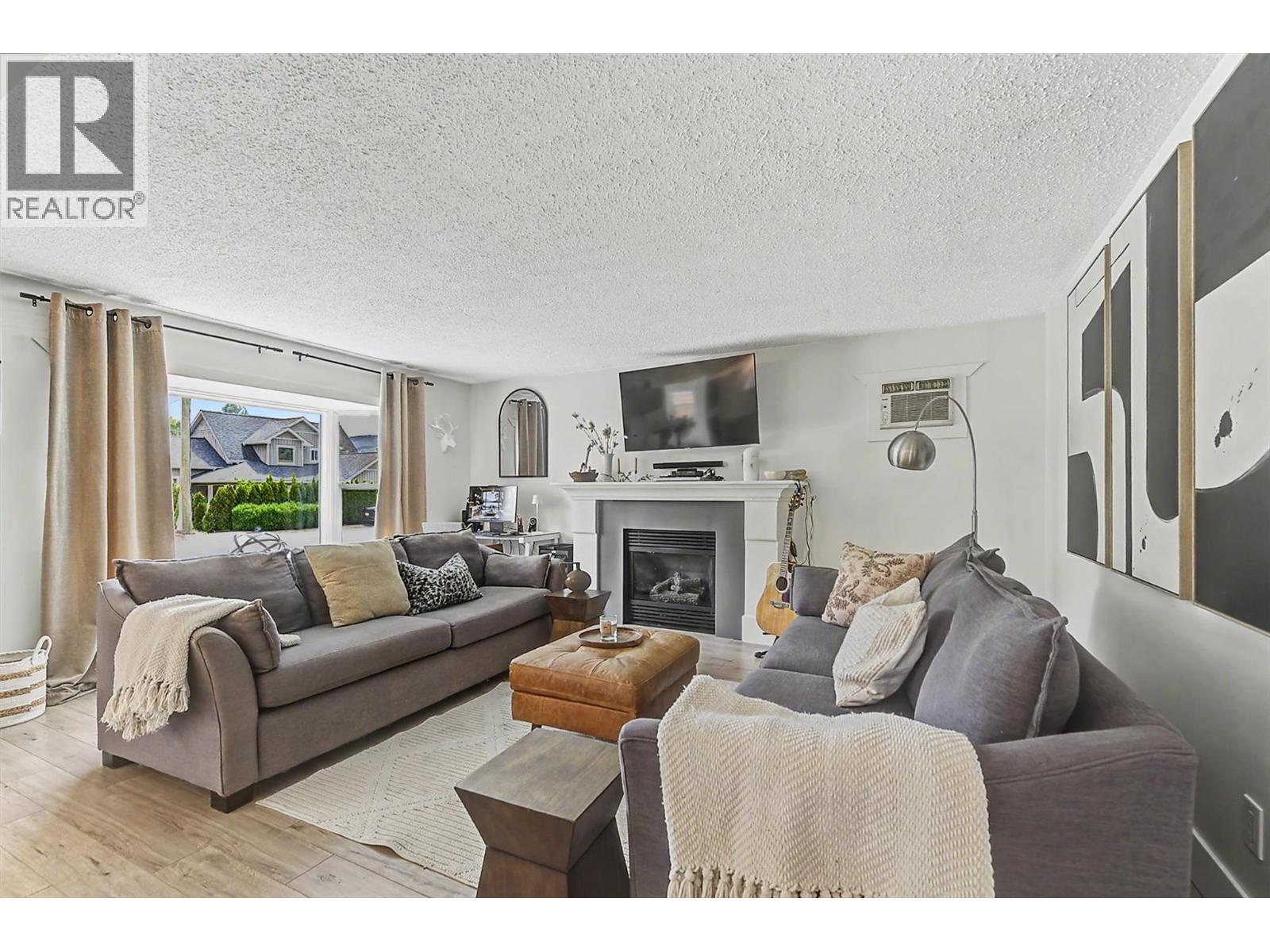4172 San Clemente Avenue - 10