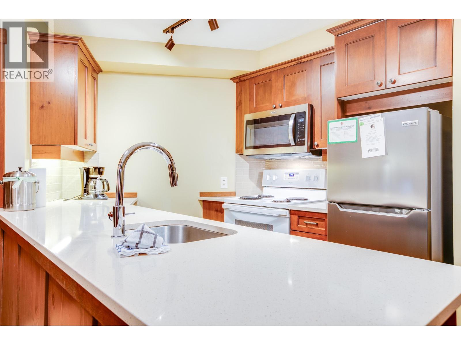 303G2 4653 BLACKCOMB WAY, Whistler