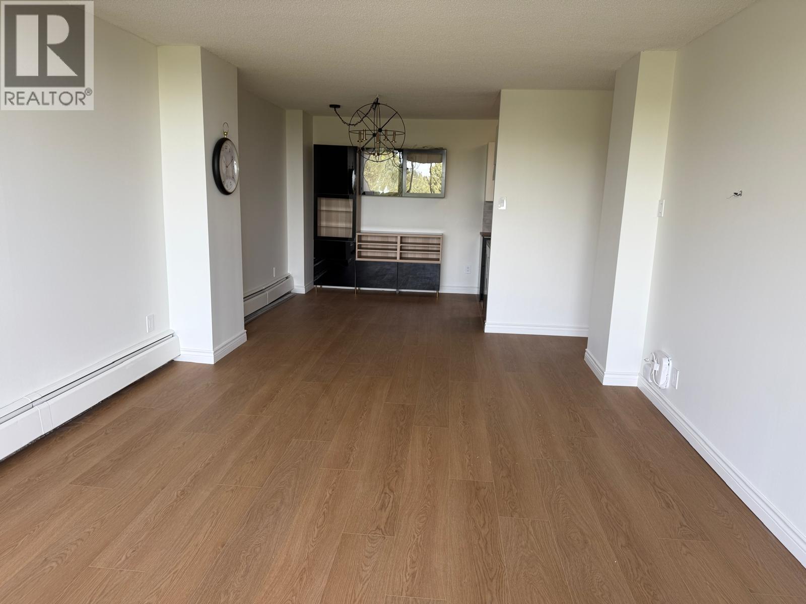 1602 2016 FULLERTON AVENUE, North Vancouver