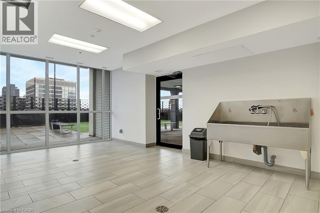 #1904 60 CHARLES Street W - 30