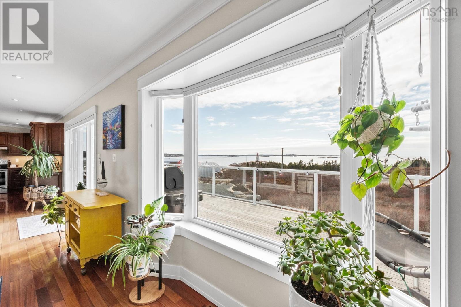 21 Leo Lane - 6