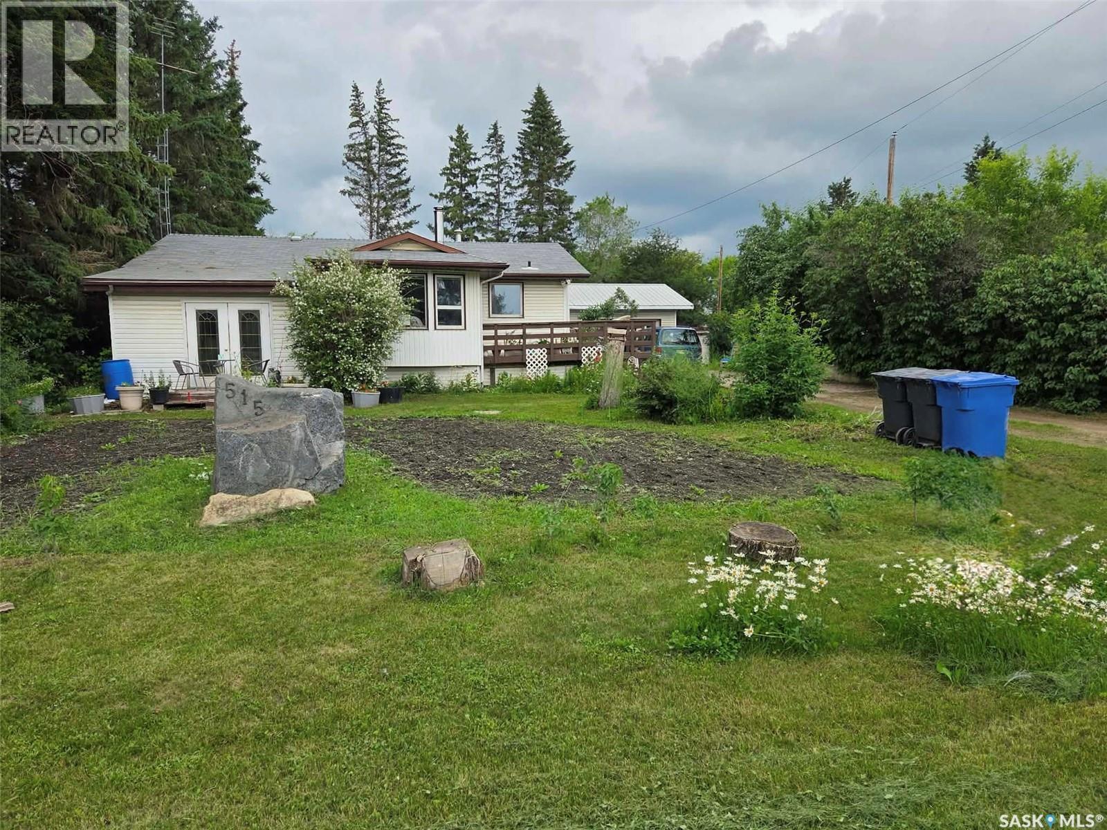 515 Duncan DRIVE - 1