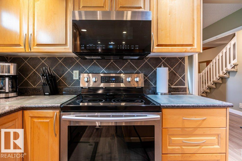 14514 101 AV NW - 11