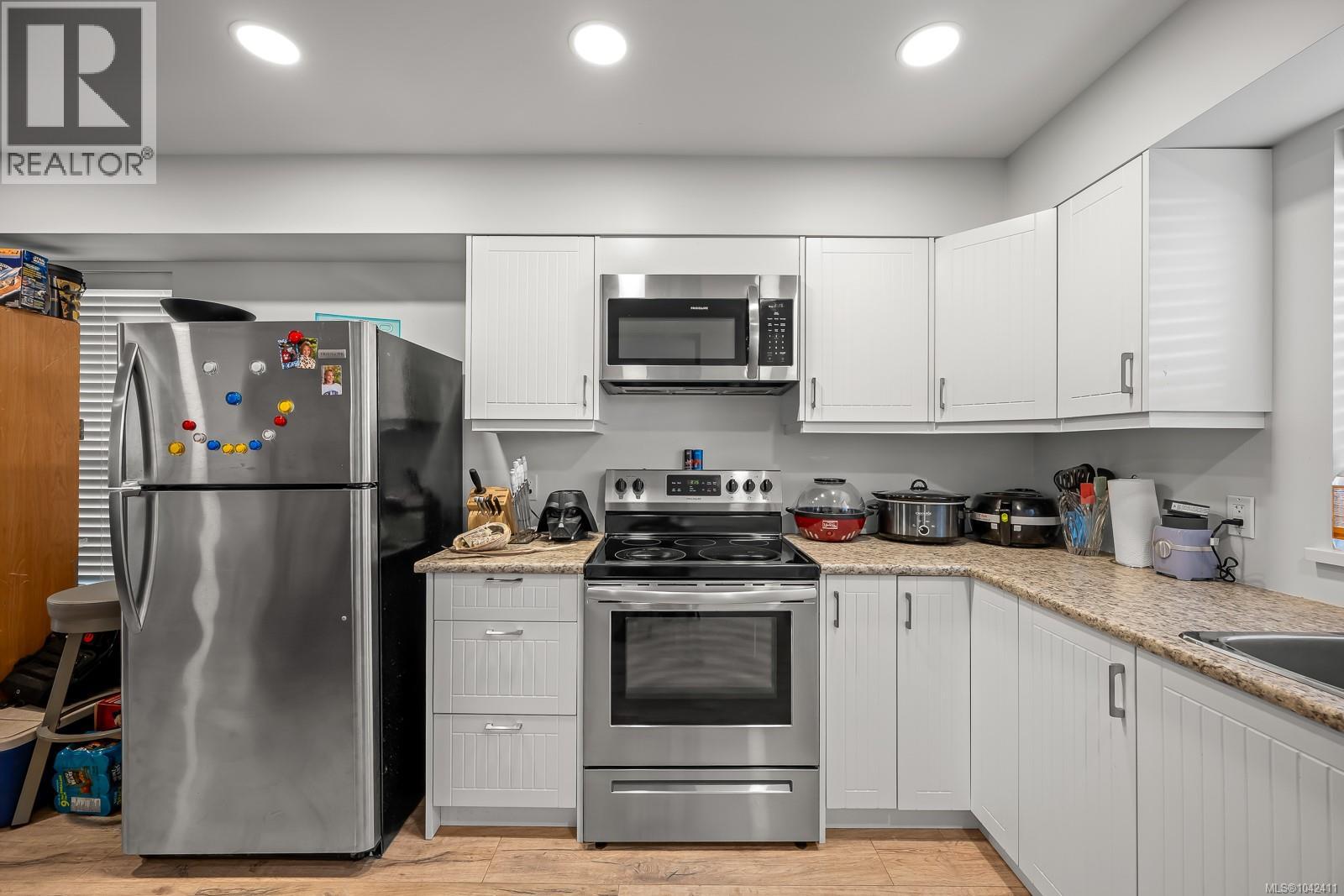 2563 Brookfield Dr - 39