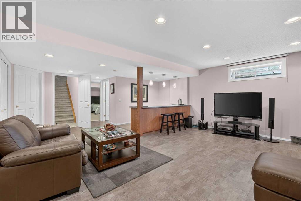 501 Coral Keys Villas NE - 26