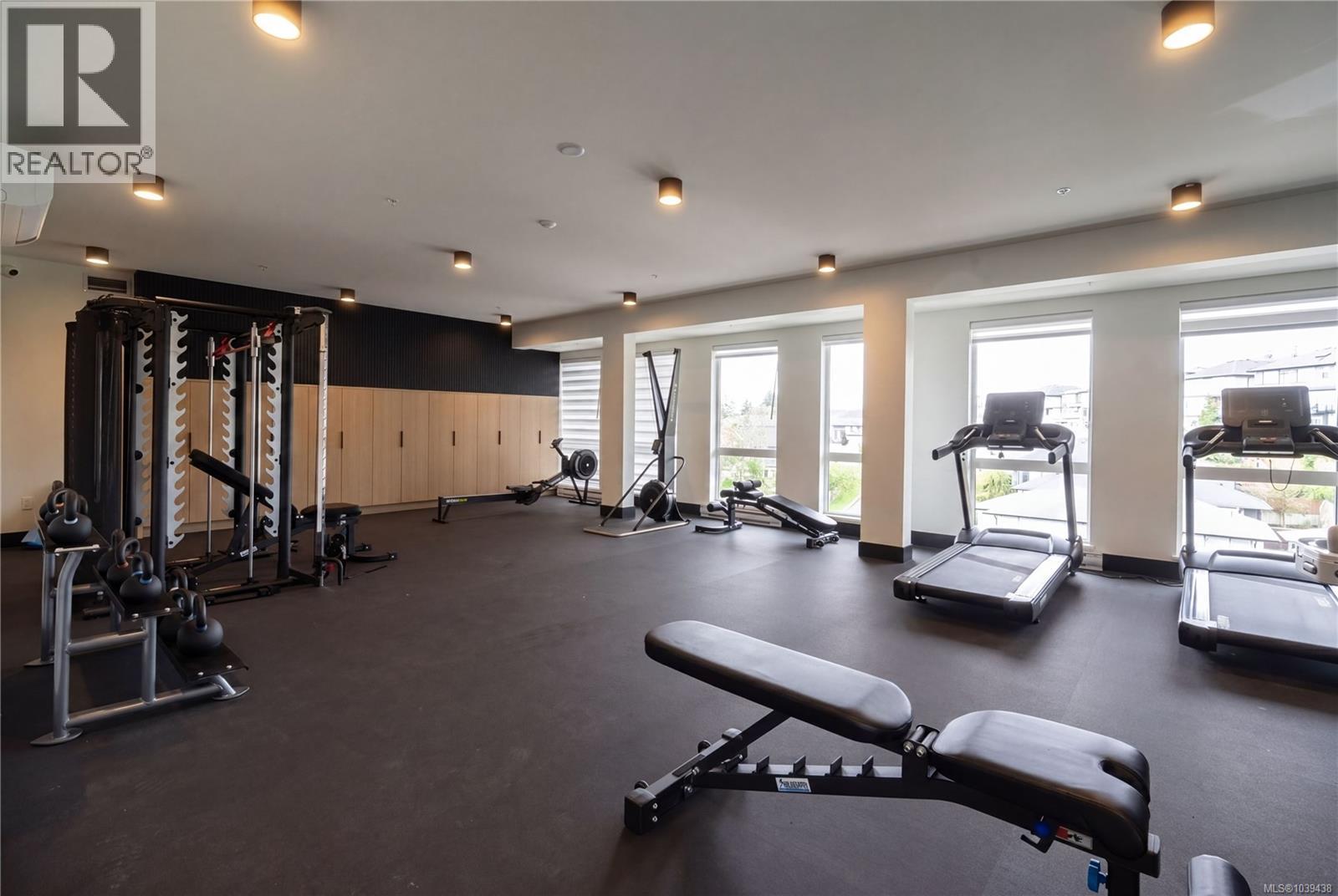 #316 2341 Bear Mountain Pkwy - 34