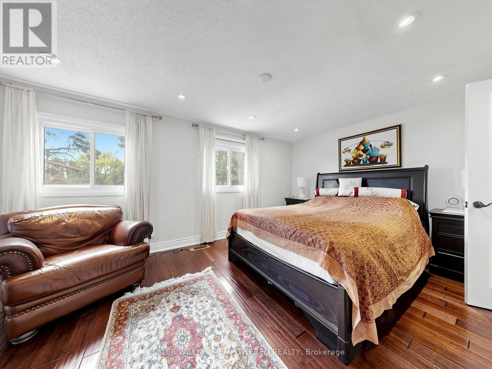 200 CASTLE ROCK DRIVE - 21