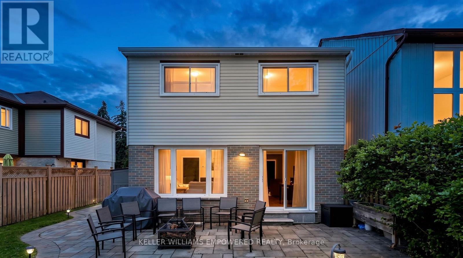 200 CASTLE ROCK DRIVE - 42