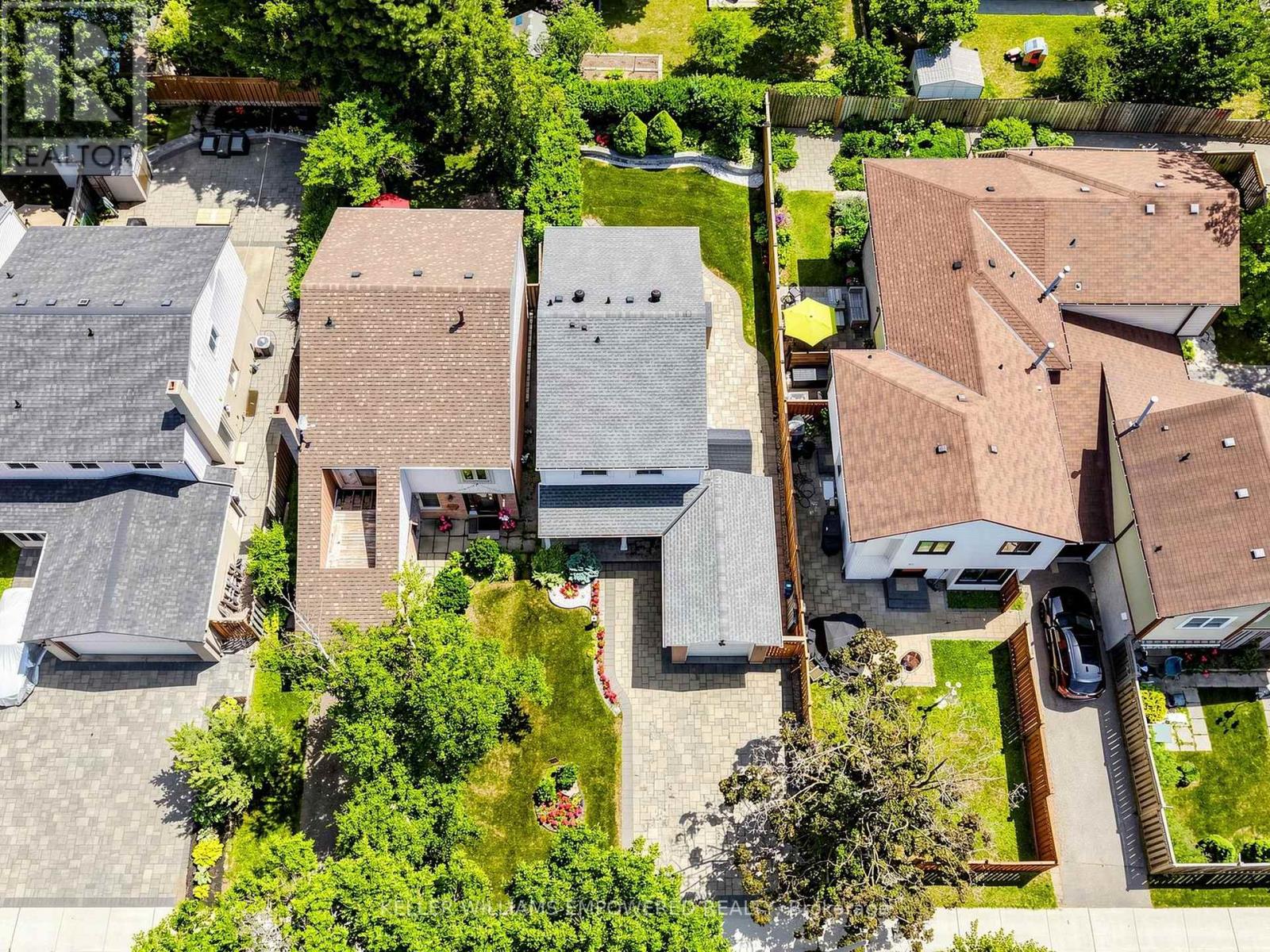200 CASTLE ROCK DRIVE - 50