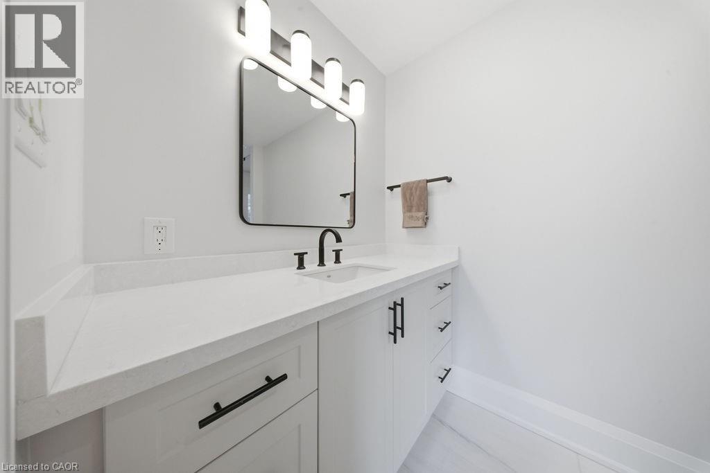 62 JEREMY Street - Image 33