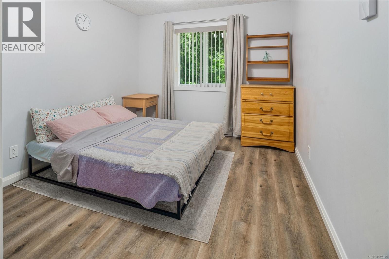 335 Damon Dr - 19