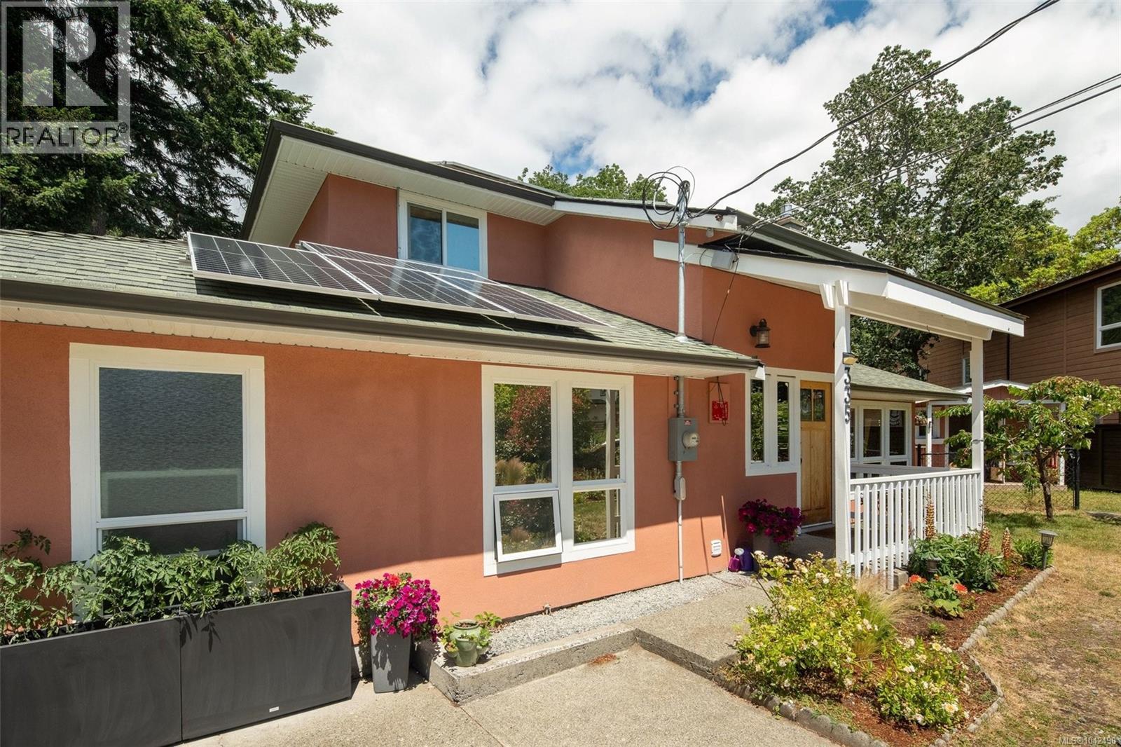 335 Damon Dr - 2