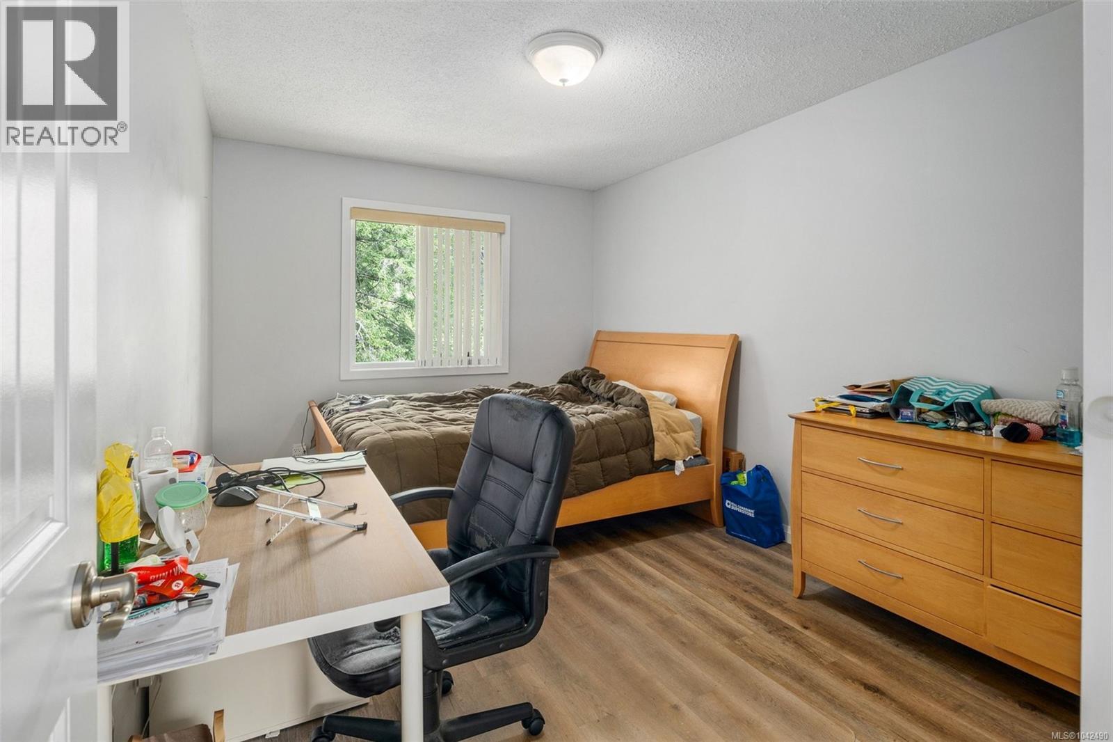 335 Damon Dr - 22