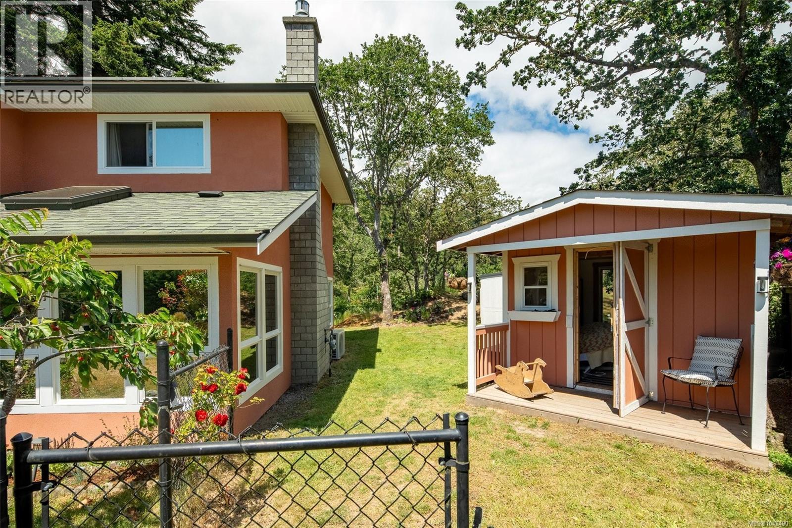 335 Damon Dr - 37
