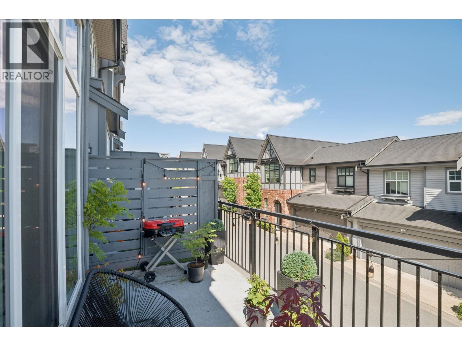 45 3552 VICTORIA DRIVE, Coquitlam