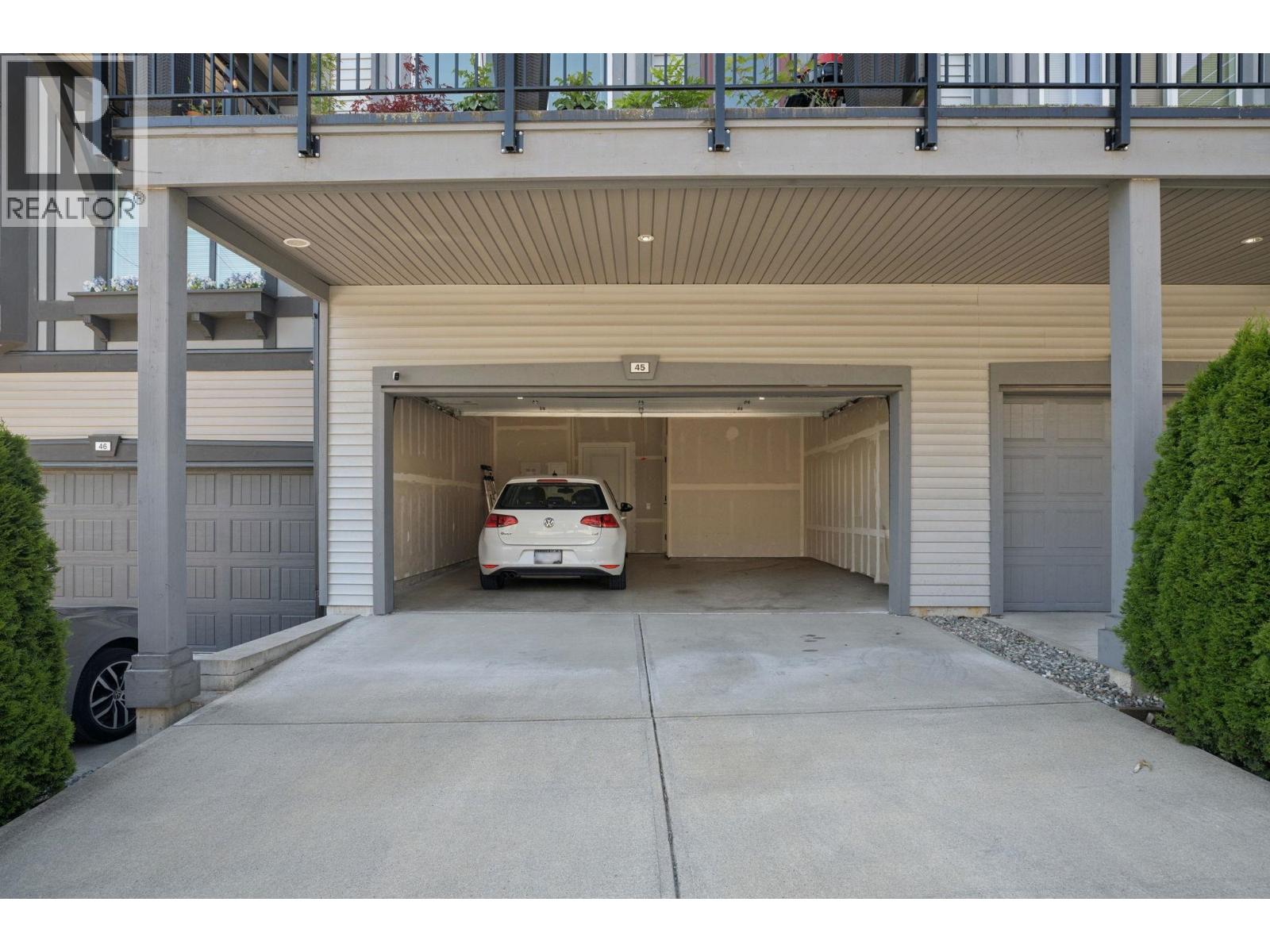 45 3552 VICTORIA DRIVE, Coquitlam