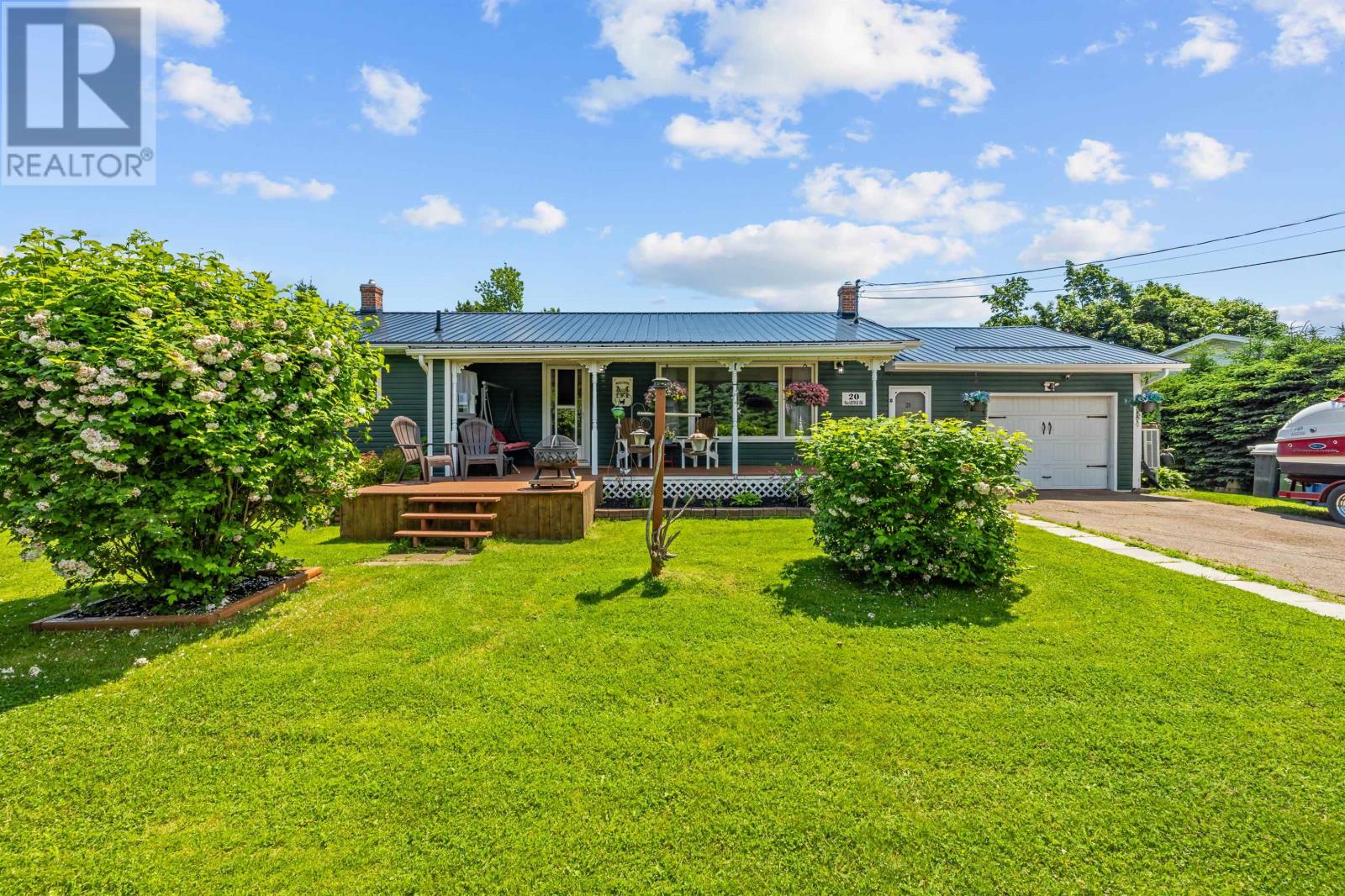 20 MacArthur Drive - 2