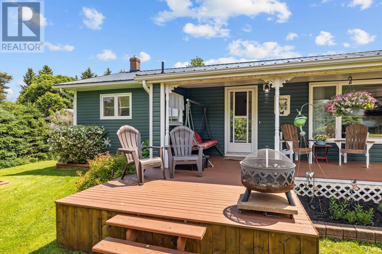 20 MacArthur Drive - 35