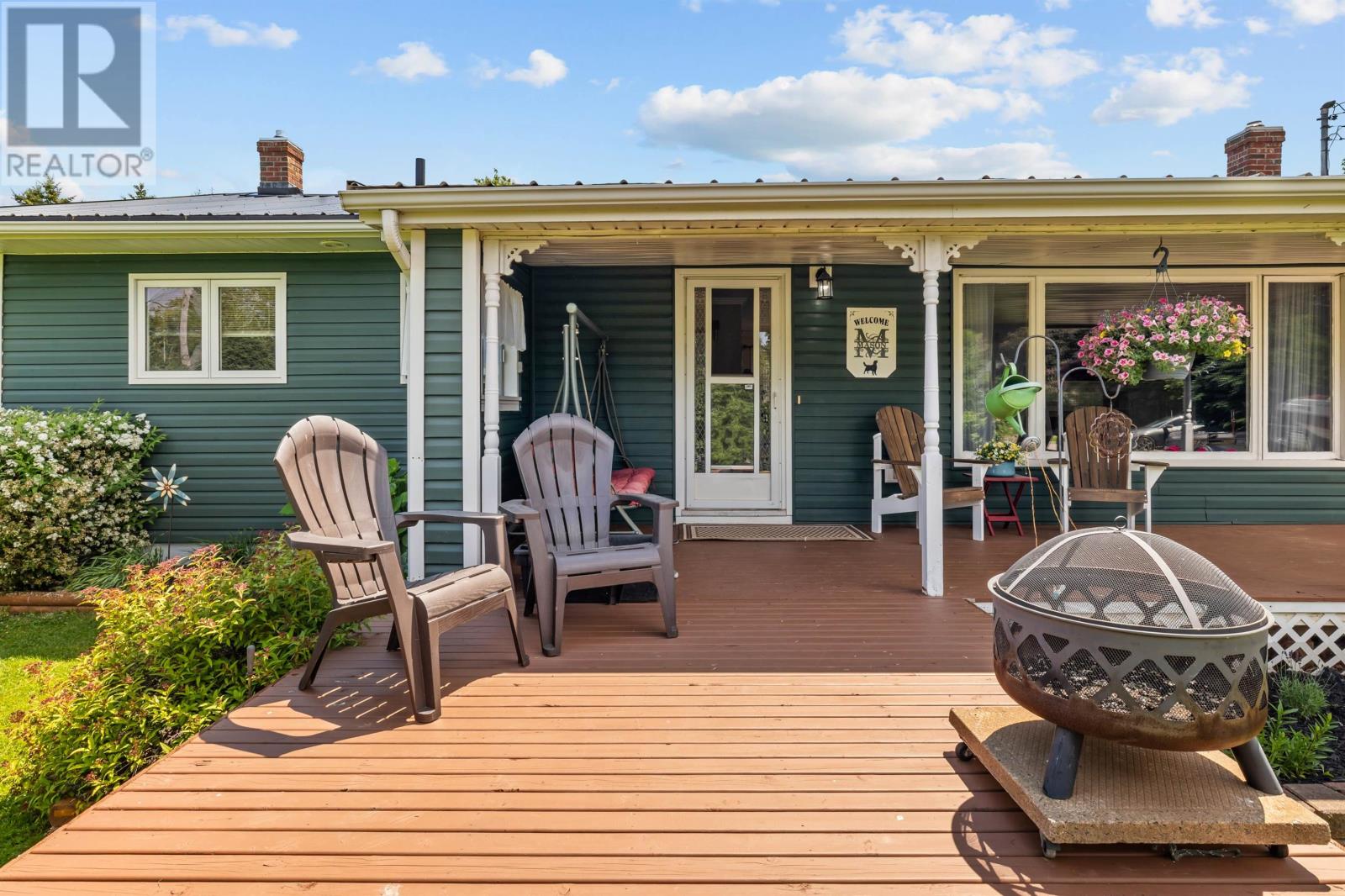 20 MacArthur Drive - 36