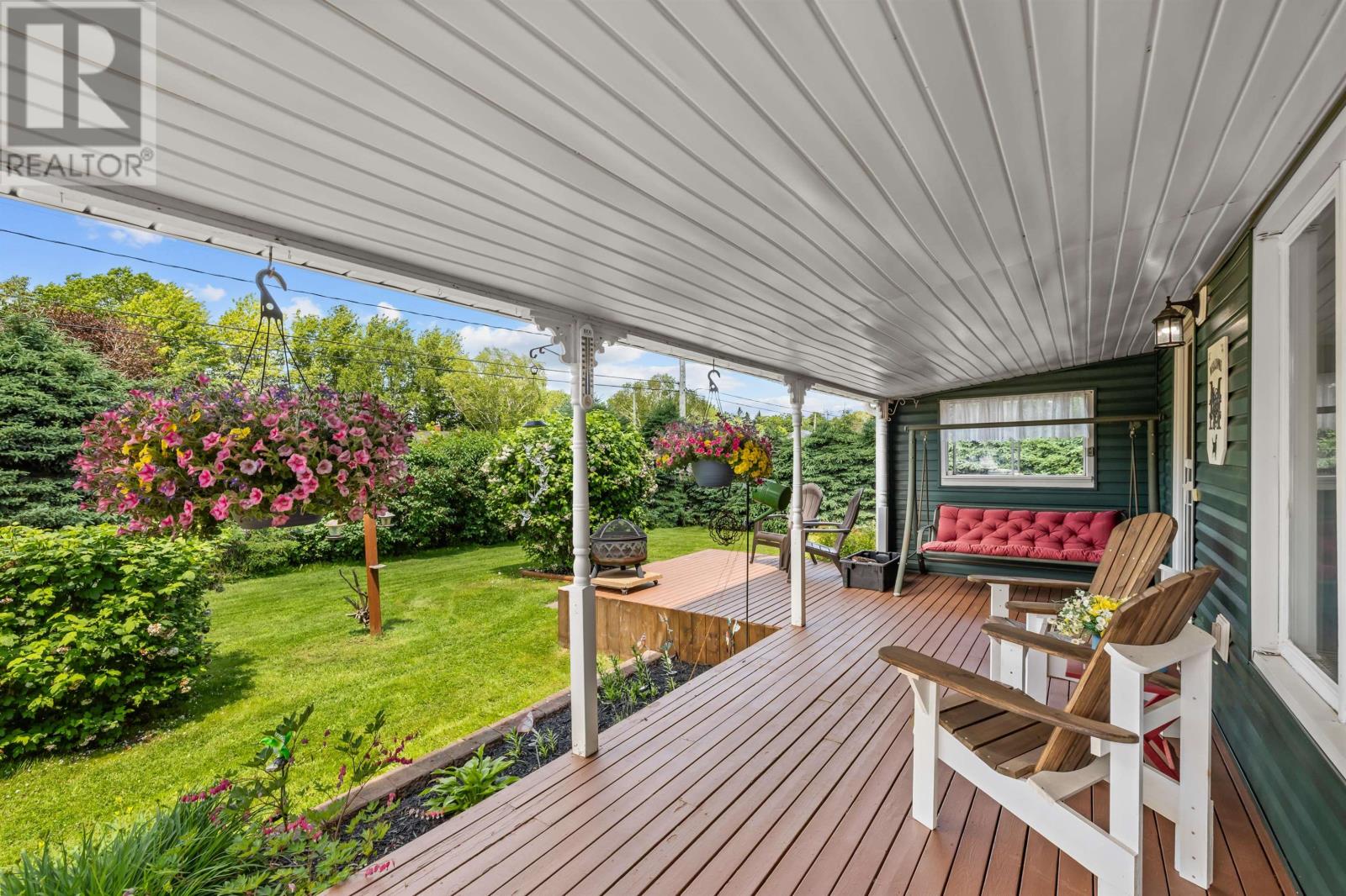 20 MacArthur Drive - 38