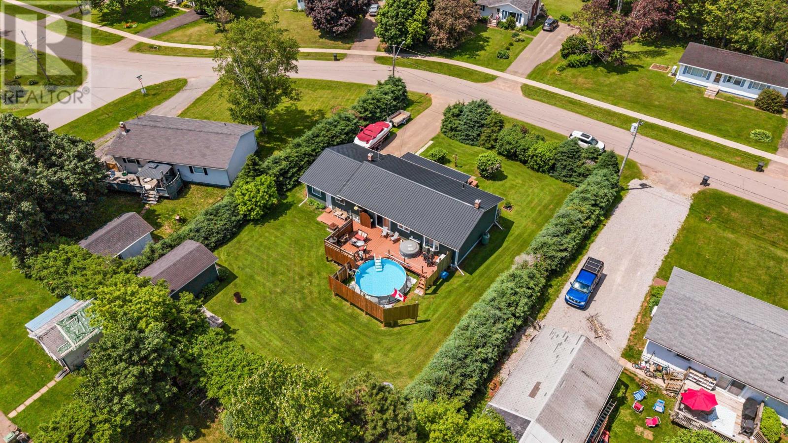 20 MacArthur Drive - 4