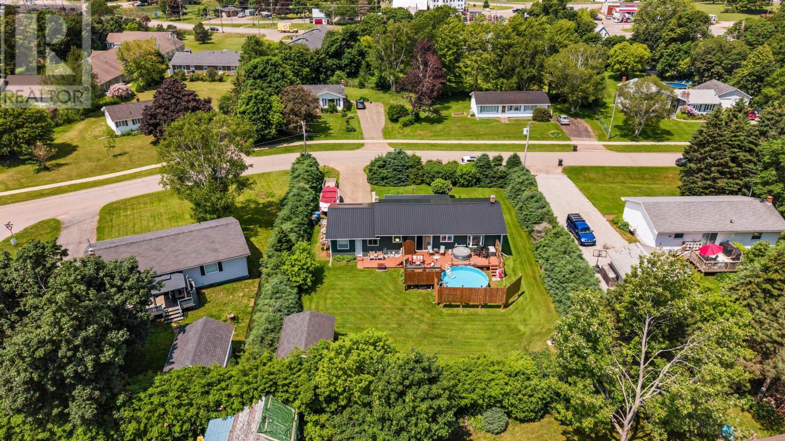 20 MacArthur Drive - 5
