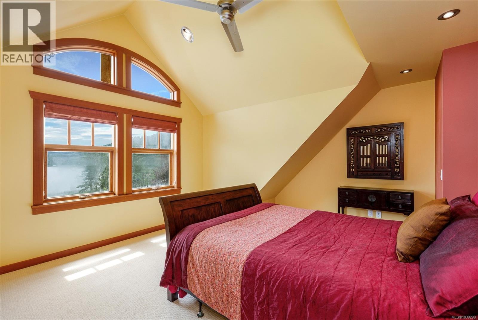 121 Howard Rd - 21