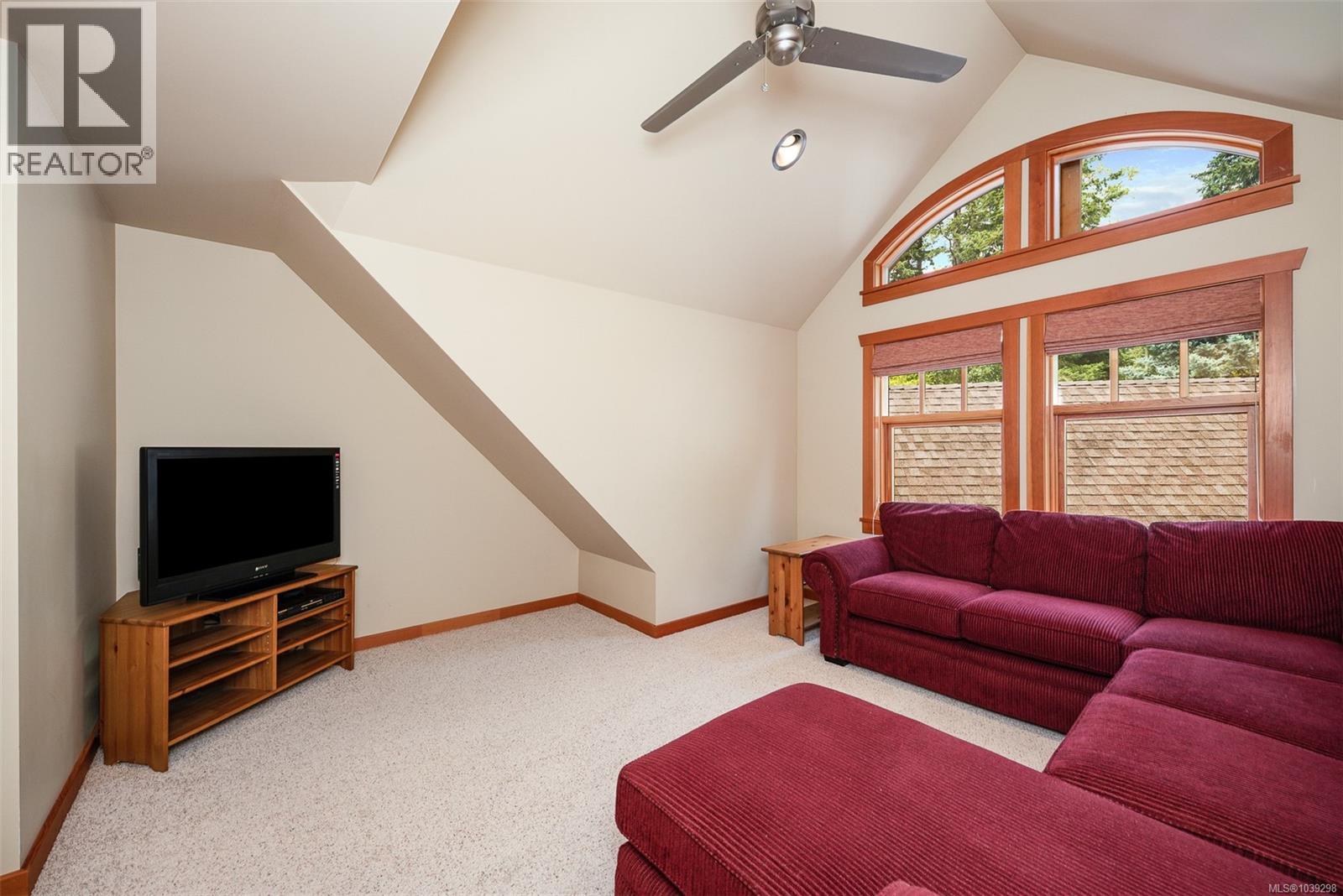 121 Howard Rd - 23