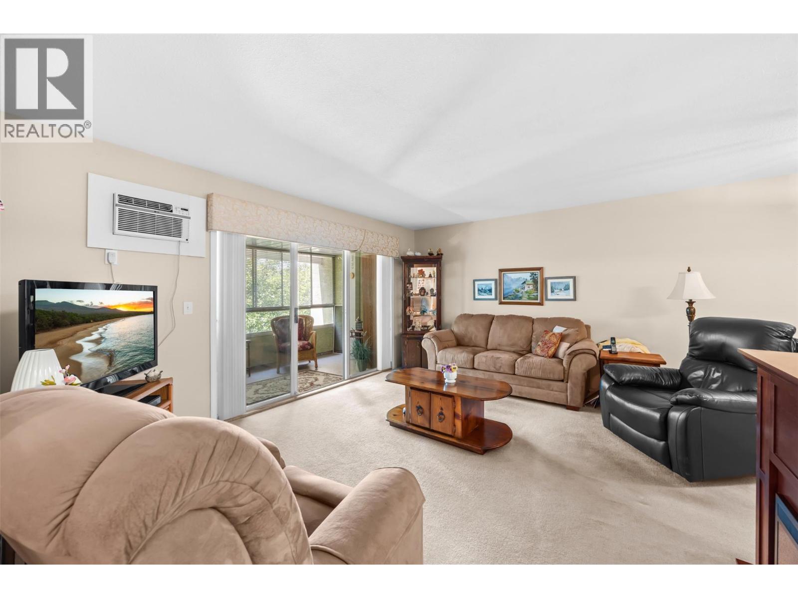 #408 780 Houghton Road - 3