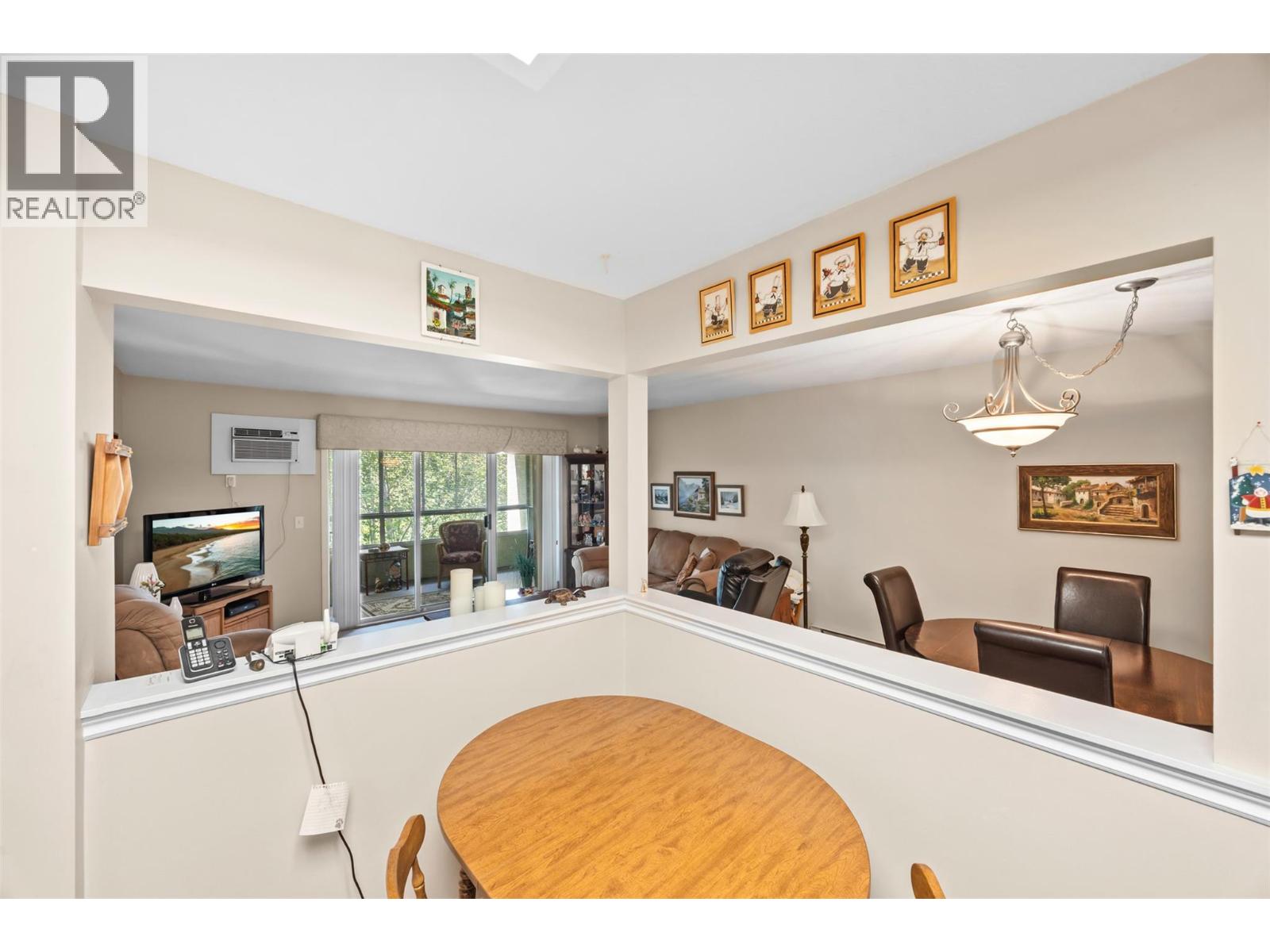 #408 780 Houghton Road - 12
