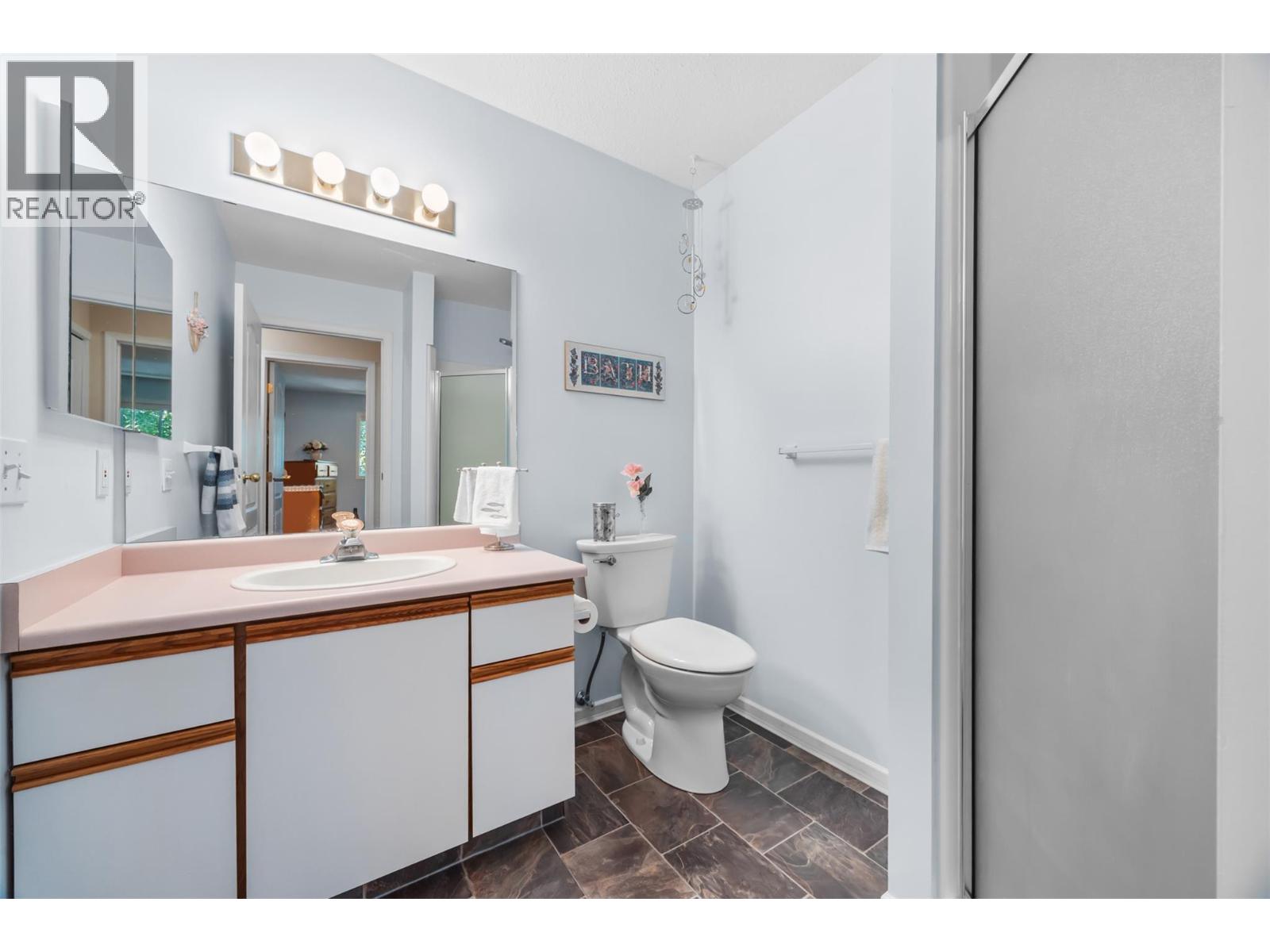#408 780 Houghton Road - 19