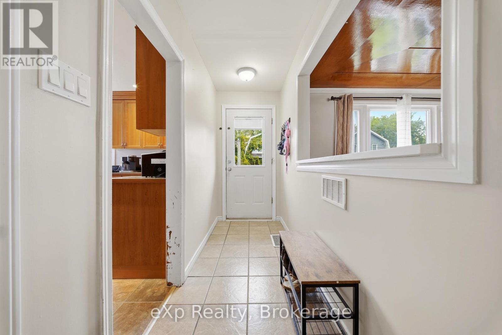 17 BURTON STREET - 5