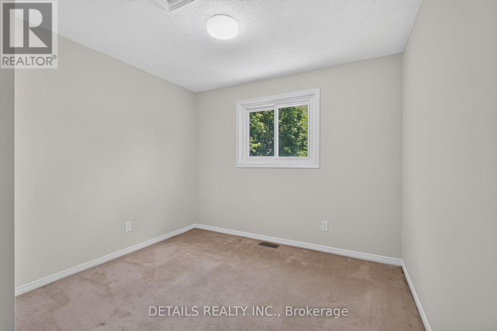 122 ASHPARK CRESCENT - 27