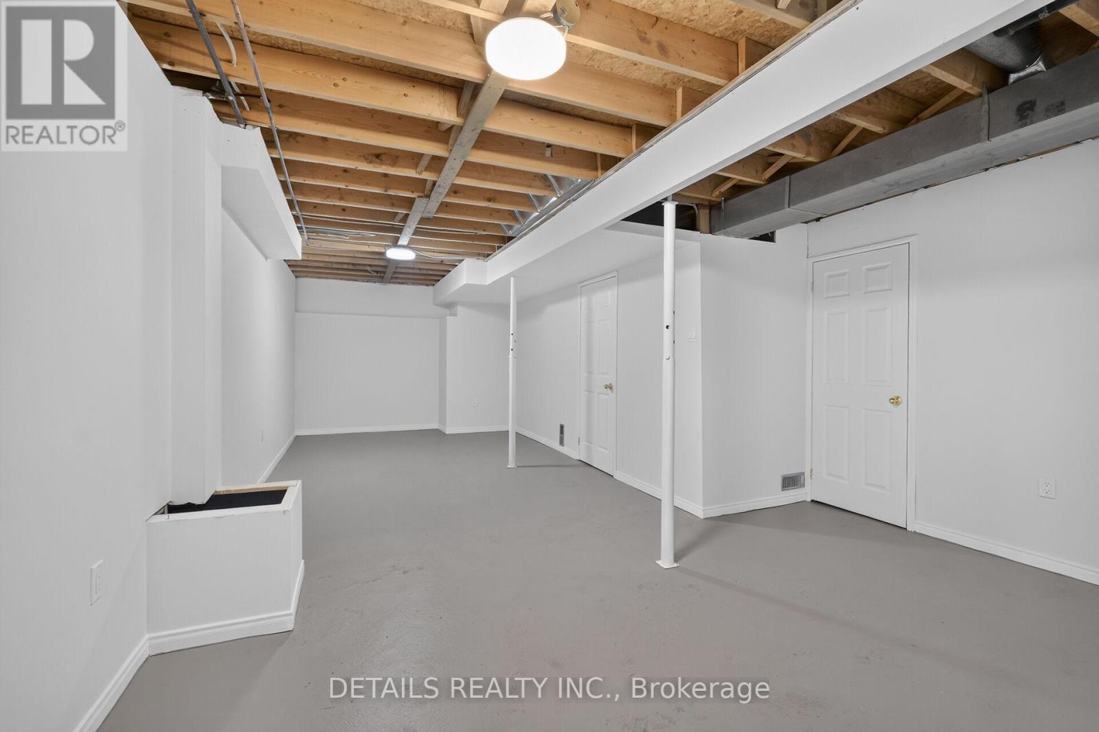 122 ASHPARK CRESCENT - 33
