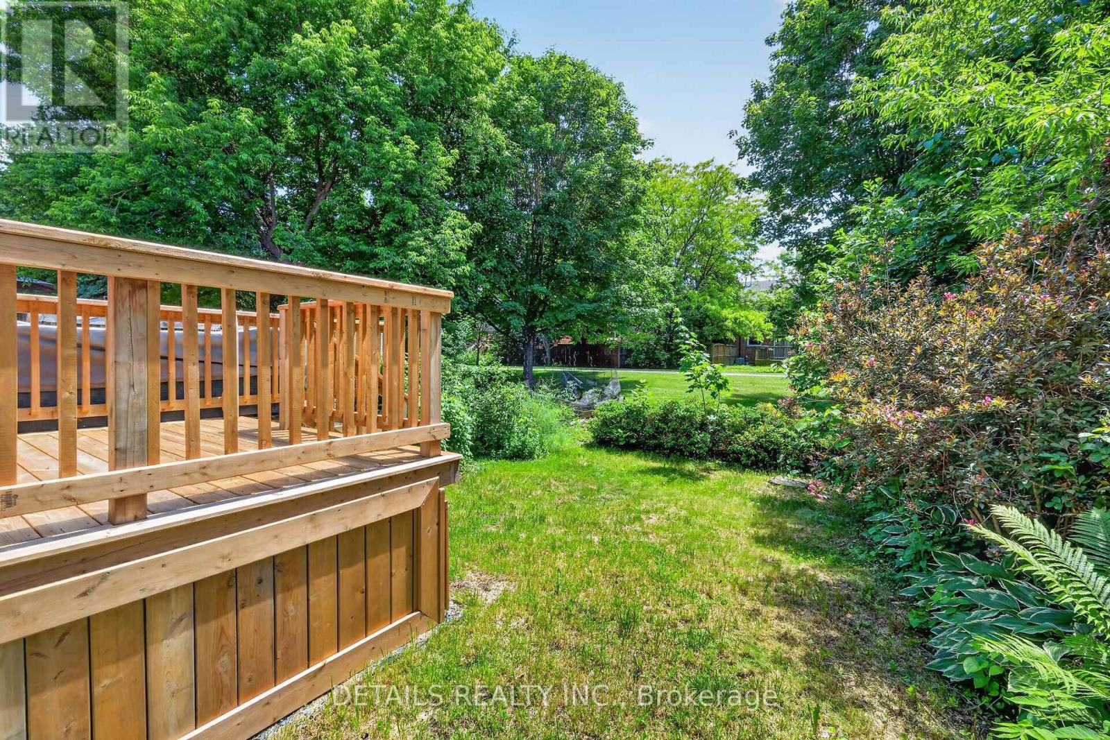 122 ASHPARK CRESCENT - 39
