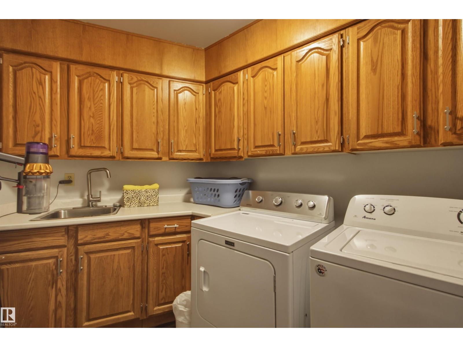 16315 99 ST NW - 31