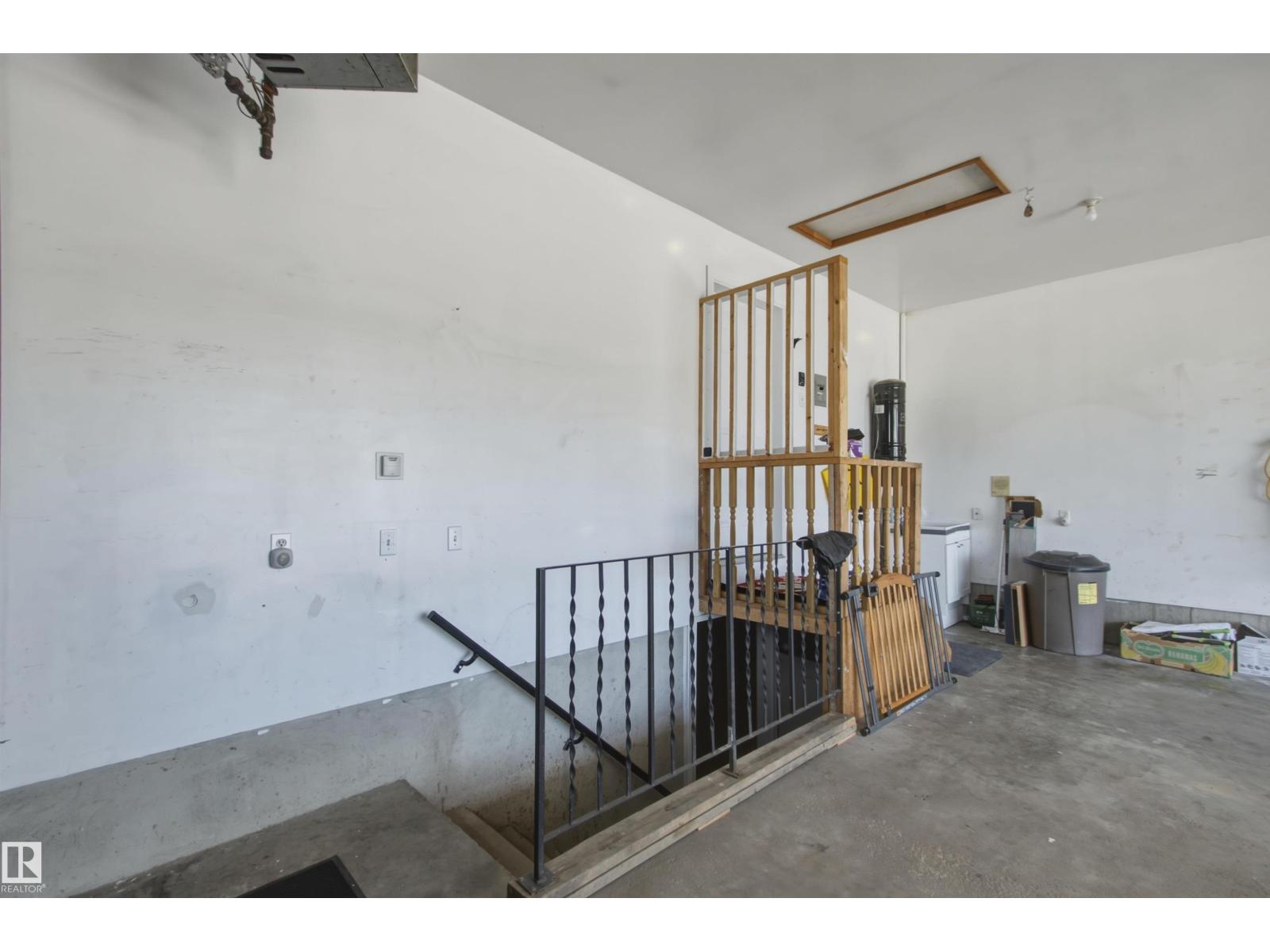16315 99 ST NW - 46