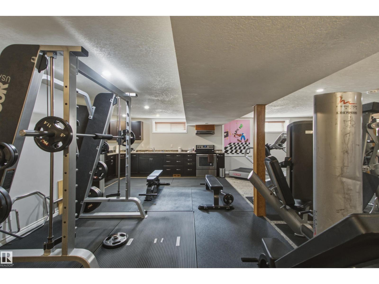 16315 99 ST NW - 35