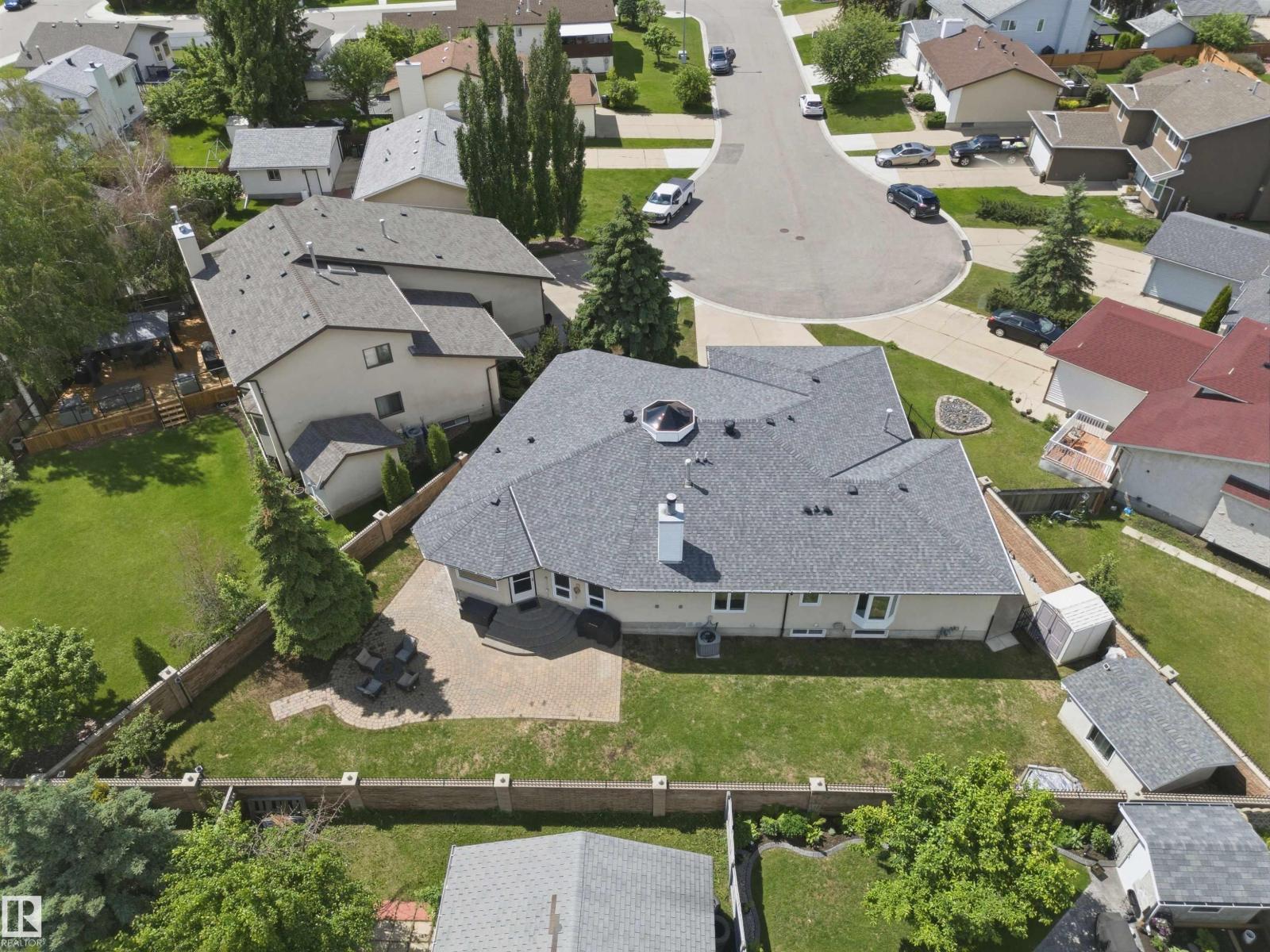 16315 99 ST NW - 53