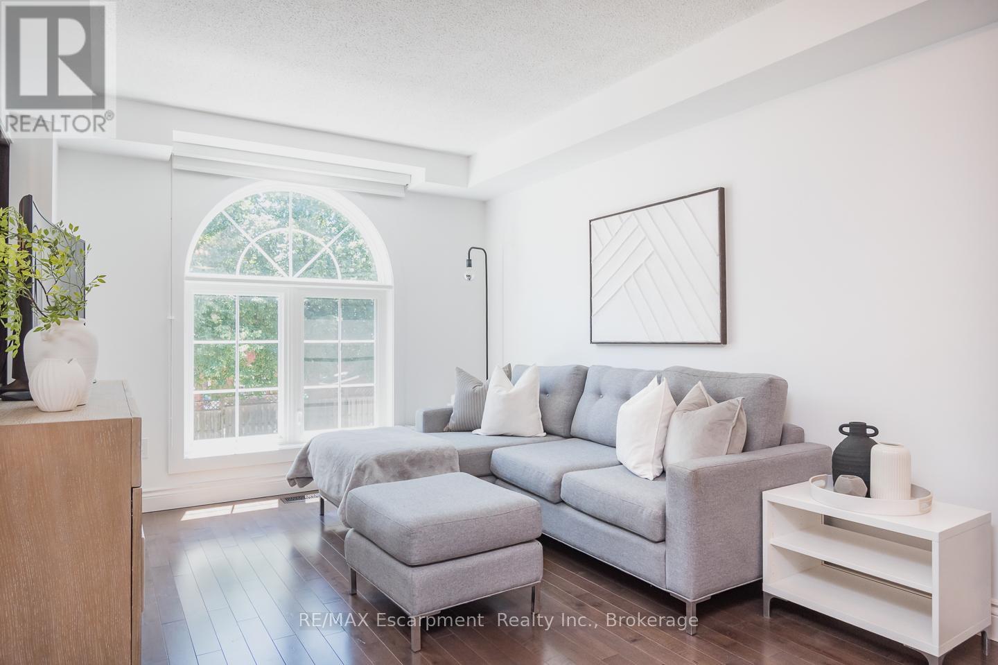 #46 2350 BRITANNIA ROAD W - 5
