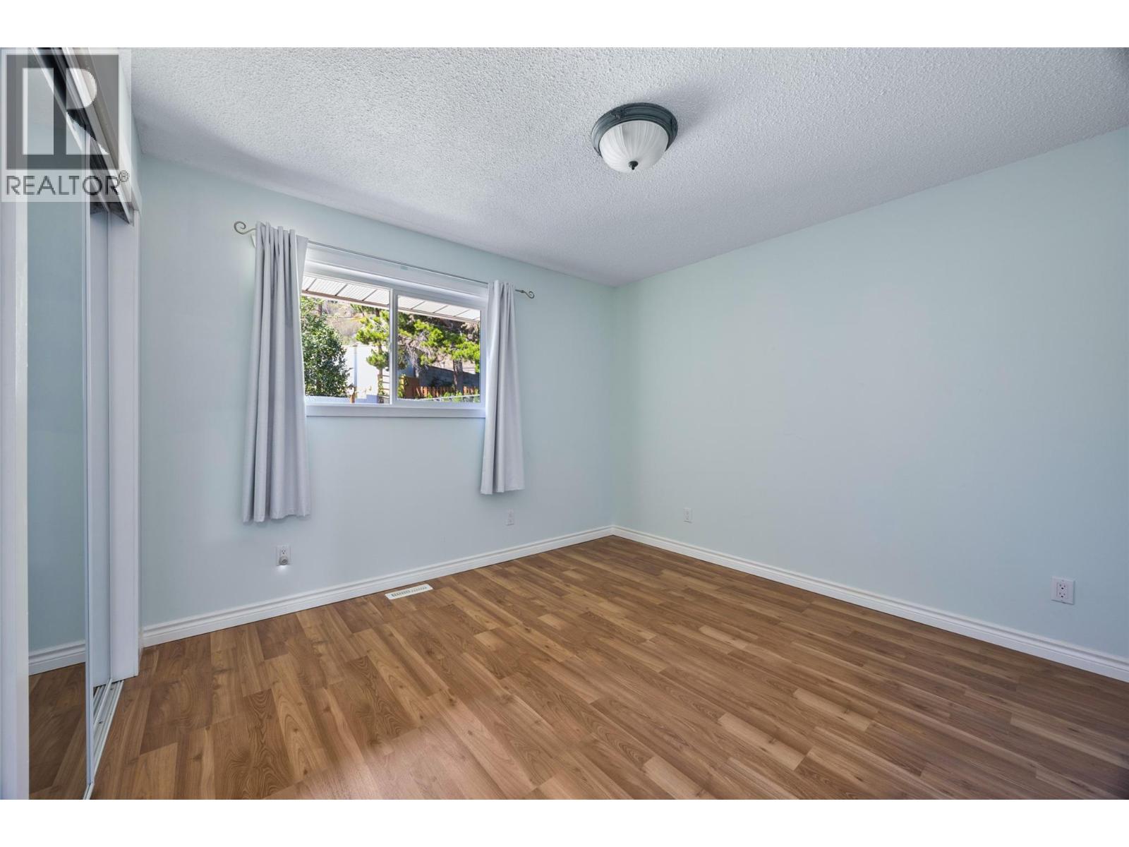 2402 Parkview Drive, Kamloops