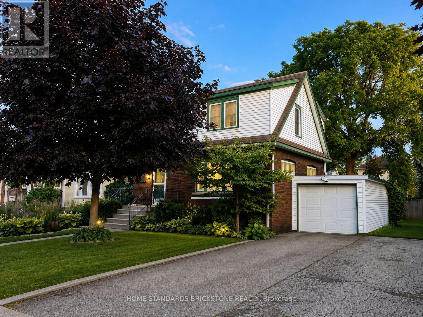 5400 CEDAR STREET - 32